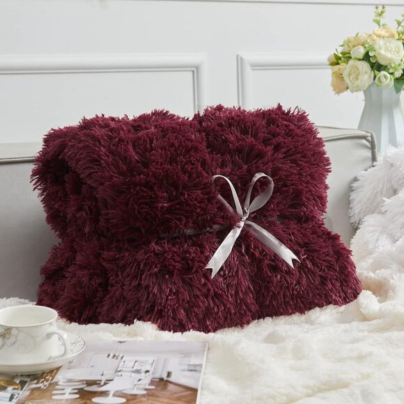 Fuzzy Faux Fur Throw Blanket Wine Red Super Soft Cozy - Picture 6 of 6